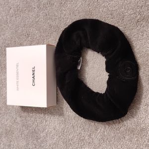 Chanel Head Band Skincare Band